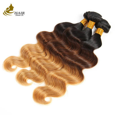 Harga Pabrik Ombre Warna 1b/4/27 Rambut Perawan Brasil Body Wave Bundle Dengan Penutupan