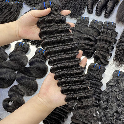 Rambut manusia mentah Deep Wave Virgin Brazilian Hair Bundles