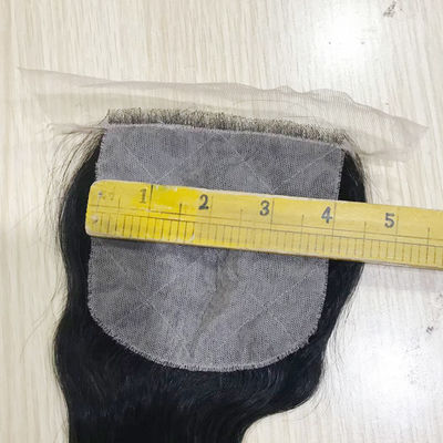 Tutup Renda Rambut Manusia Pass The Needle 4*4 Renda Transparan Gelombang Tubuh Penutup Hitam Alami