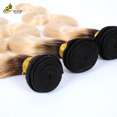 1B Blonde Ombre Ekstensi Rambut Manusia Remy Weave Wig Bundle Dengan Penutupan
